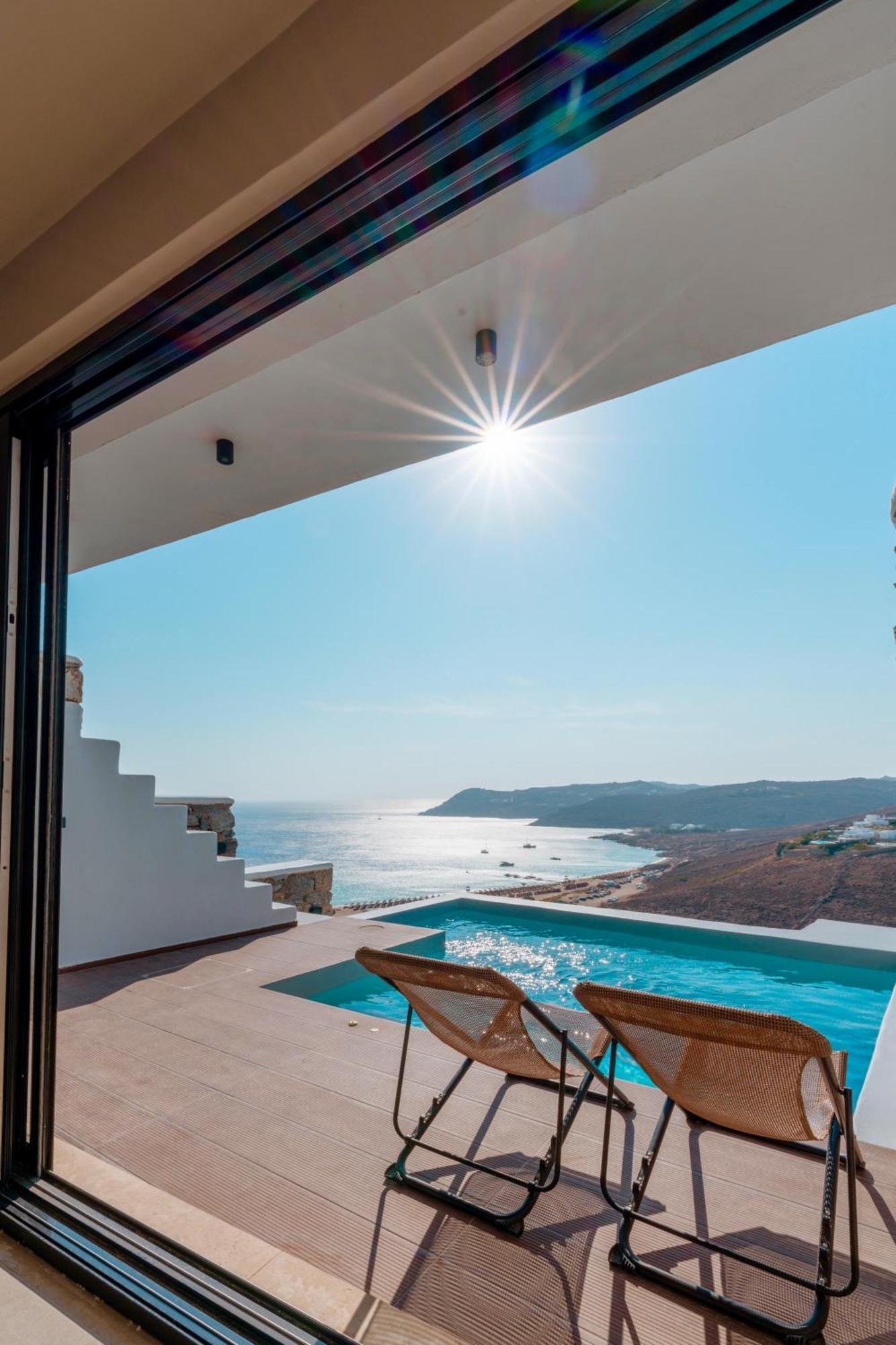 Luxury House With Private Pool At Elia Ferienhaus